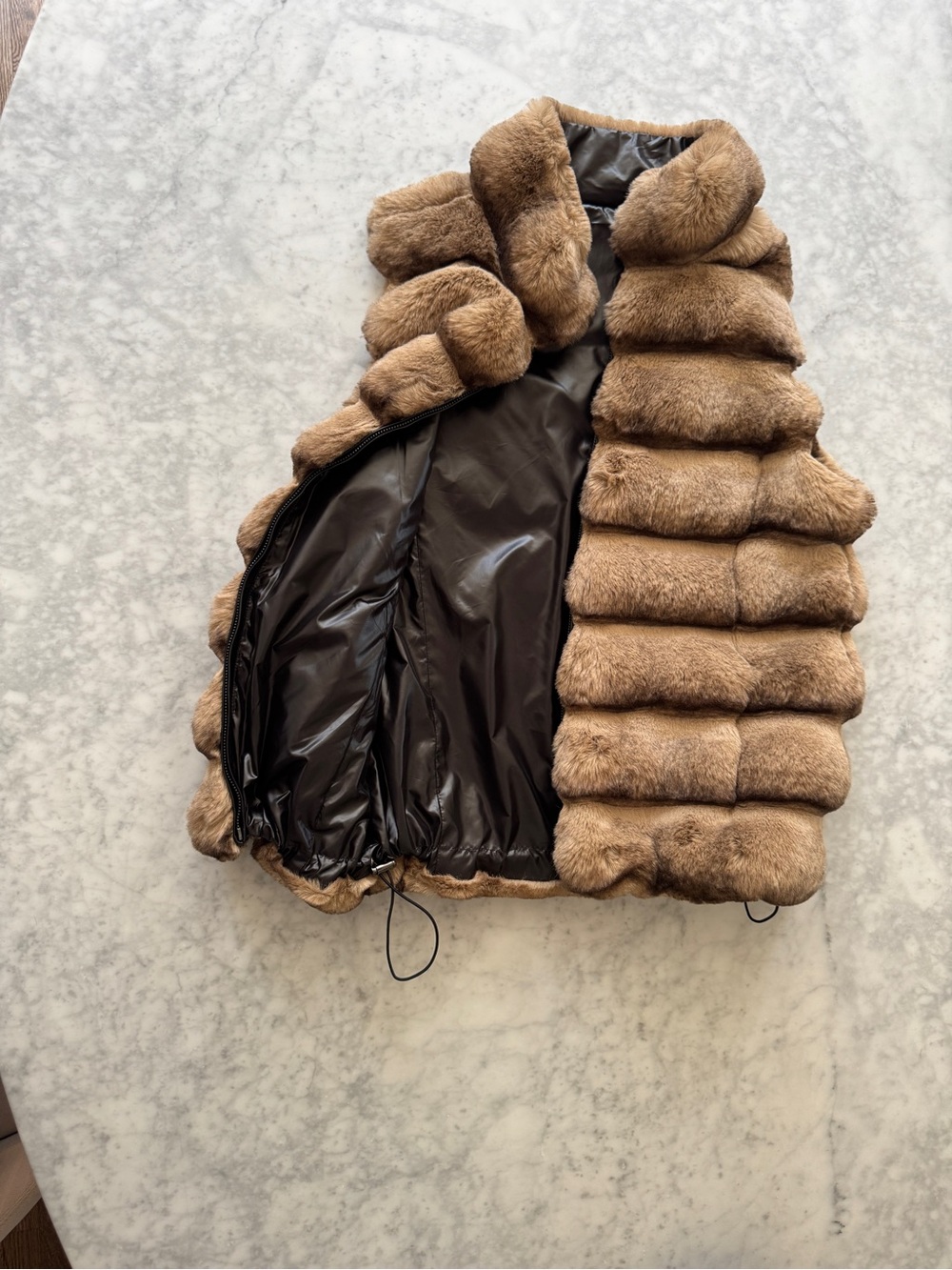 Jocelyn Tan Faux Fur Puffer Vest with Stand Collar - Picture 5 of 8